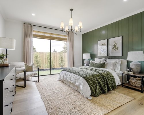 bedroom feature green wall homestead, Traralgon, Victoria, Barnes Matina